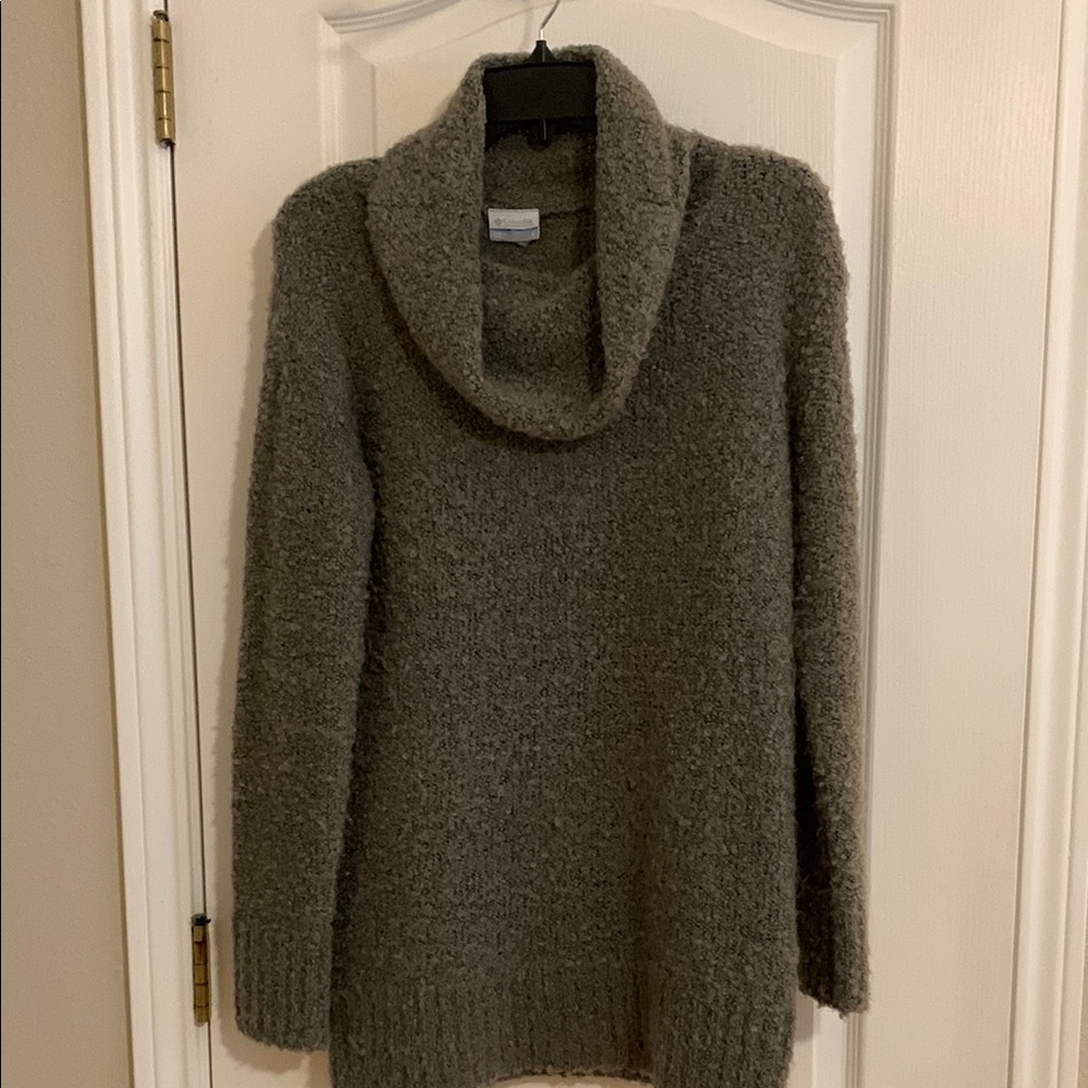 Chunky Cowl Neck Olive/gray color Sweater